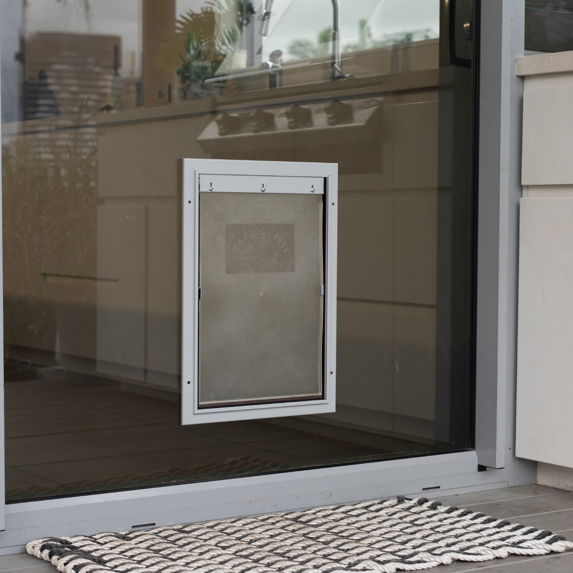 Deluxe Aluminium Pet Door