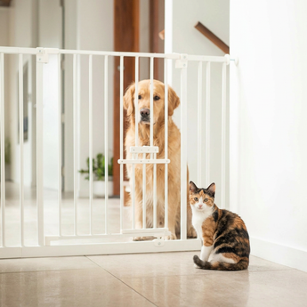 Easy Fit Pet Gate | Extra Wide | 1.12 m W x 0.76m H - White - Hakuna Pets